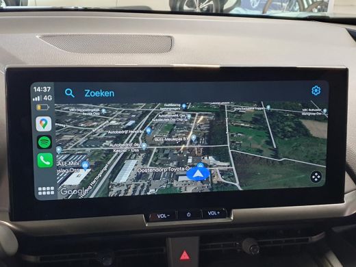 Toyota C-HR 2.0 Hybrid 200 Dynamic **DODEHOEK DETECTIE/ STOEL EN STUURWIELVERWARMING/ ADAPTIEF CRUISE CONTROL** ActivLease financial lease