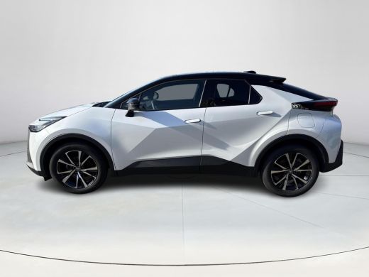 Toyota C-HR 2.0 Hybrid 200 Dynamic **DODEHOEK DETECTIE/ STOEL EN STUURWIELVERWARMING/ ADAPTIEF CRUISE CONTROL** ActivLease financial lease