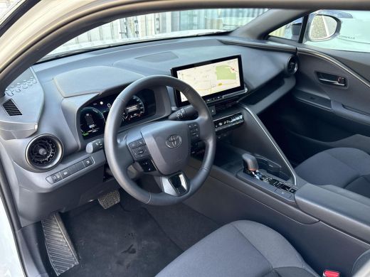 Toyota C-HR 2.0 Hybrid 200 Dynamic **DODEHOEK DETECTIE/ STOEL EN STUURWIELVERWARMING/ ADAPTIEF CRUISE CONTROL** ActivLease financial lease