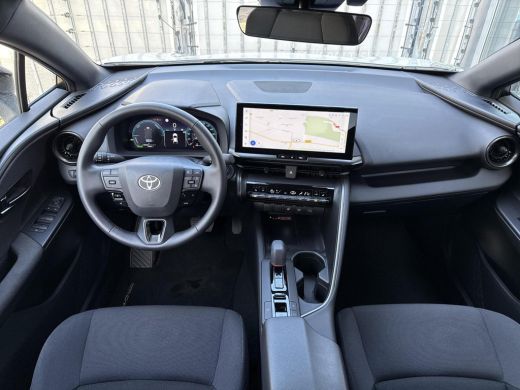 Toyota C-HR 2.0 Hybrid 200 Dynamic **DODEHOEK DETECTIE/ STOEL EN STUURWIELVERWARMING/ ADAPTIEF CRUISE CONTROL** ActivLease financial lease