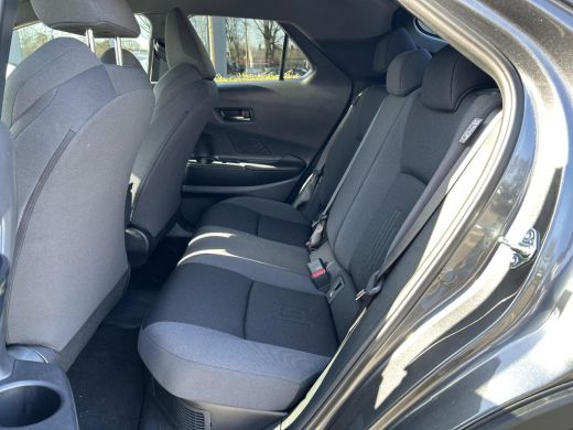 Toyota C-HR 2.0 Plug-in Hybrid 220 First Edition ActivLease financial lease