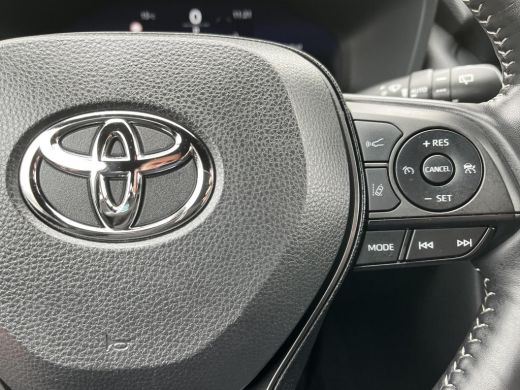 Toyota RAV4 2.5 Plug-in Hybrid AWD GR SPORT | Navigatie | Carplay | Elektrische voorstoelen | Stoel- + achter... ActivLease financial lease