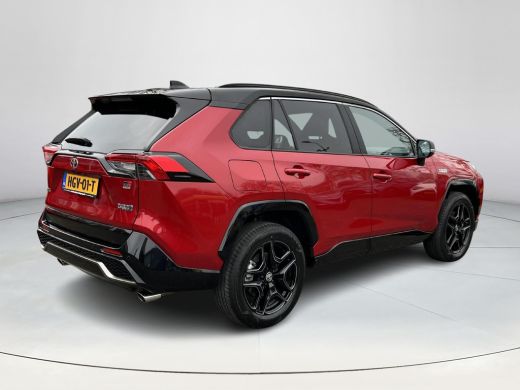 Toyota RAV4 2.5 Plug-in Hybrid AWD GR SPORT | Navigatie | Carplay | Elektrische voorstoelen | Stoel- + achter... ActivLease financial lease