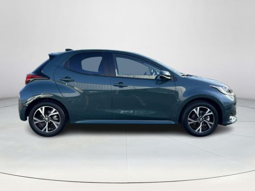 Toyota Yaris 1.5 Hybrid 115 Dynamic ActivLease financial lease
