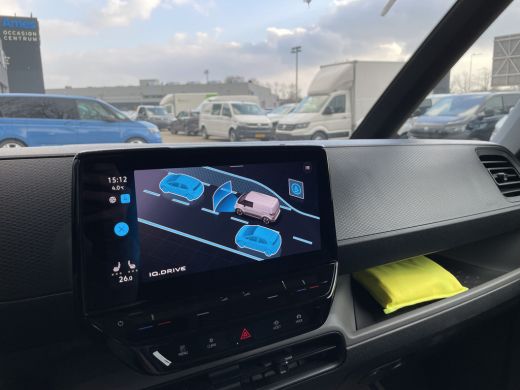 Volkswagen ID. Buzz Cargo Black edition 77 kWh | 204 Pk | Achterdeuren | App Connect | Camera | PDC ActivLease financial lease