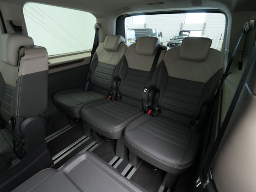 Volkswagen Multivan 1.4 eHybrid 218pk L2H1 Style DSG Navigatie Leder Camera El. Schuifdeuren ActivLease financial lease