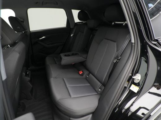 Audi Q6 e-tron edition 83 kWh Navigatie Carplay Acc Pdc Sideassist ActivLease financial lease