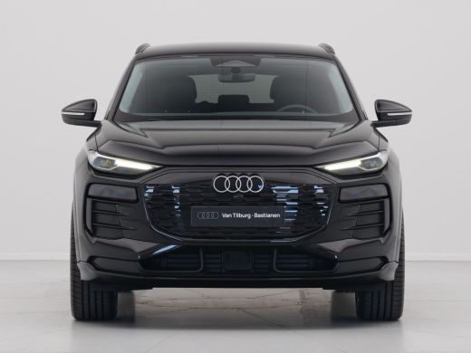 Audi Q6 e-tron edition 83 kWh Navigatie Carplay Acc Pdc Sideassist ActivLease financial lease