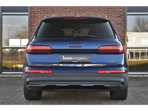 Audi Q7 55 TFSI e quattro S-Line Pano Trekh ACC B&O 360 21inch ActivLease financial lease