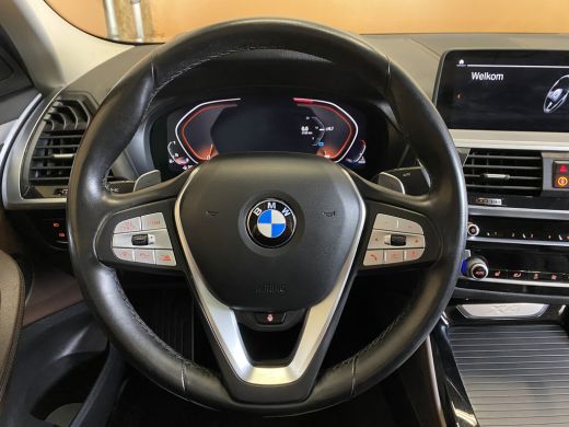 BMW X4 xDrive20i High Executive Edition | Head Up | Stoel - en stuurverw | Schuifkanteldak | 1e eigenaar ActivLease financial lease