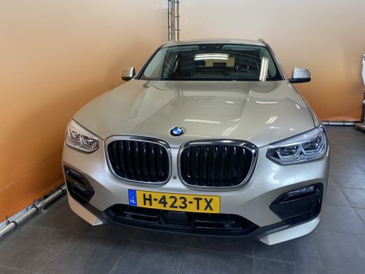 BMW X4 xDrive20i High Executive Edition | Head Up | Stoel - en stuurverw | Schuifkanteldak | 1e eigenaar ActivLease financial lease