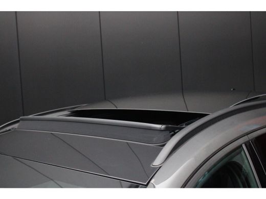 Ford Focus Wagon 1.0 Hybrid ST Line X | MATRIX LED | PANORAMADAK | ADAPTIVE CRUISE | AUT. KLEP | ActivLease financial lease