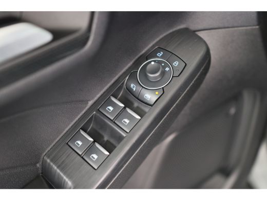Ford Kuga 2.5 PHEV ST-Line | Navigatie | Camera | Keyless | Climate Control | Parkeersensoren V+A | Lichtme... ActivLease financial lease