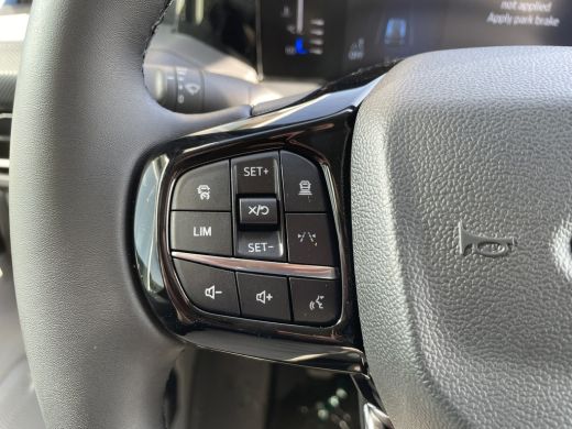 Ford Transit Custom 300 2.0 TDCI L2H1 Limited 150PK hand ActivLease financial lease
