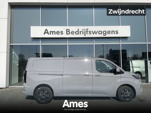 Ford Transit Custom 300 2.0 TDCI L2H1 Limited 150PK handgeschakeld Ford Transit Custom 300 2.0 TDCI L2H1 Limited 150PK handgeschakeld