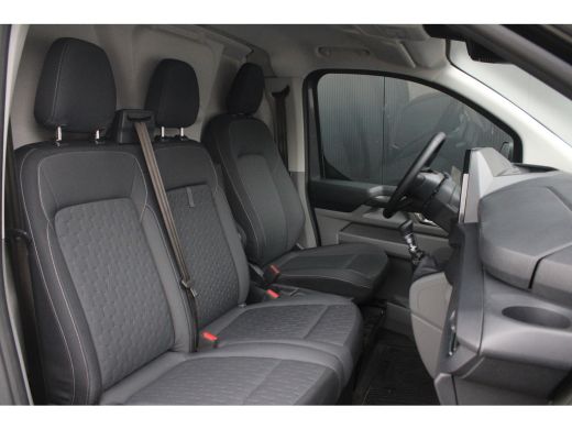 Ford Transit Custom 320 2.0 TDCI L2H1 Limited | Trekhaak | LED | Camera | Stoelverwarming | Bijrijdersbank . ActivLease financial lease