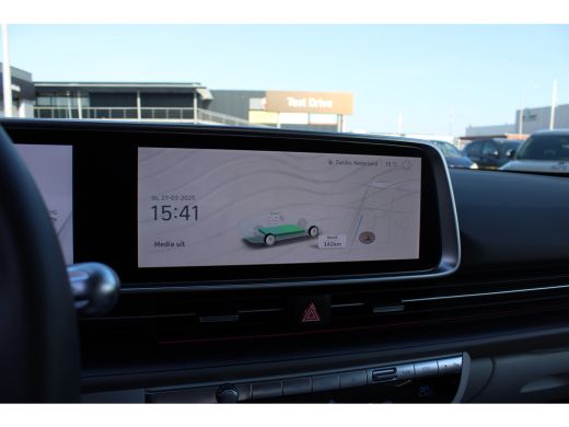 Hyundai IONIQ 6 Lounge AWD 77 kWh | DEMO auto | Wit interieur | Stoel verwarming / ventilatie | Airco | 360 grade... ActivLease financial lease