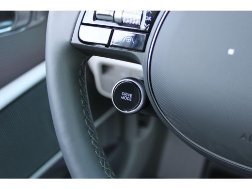 Hyundai IONIQ 6 Lounge AWD 77 kWh | DEMO auto | Wit interieur | Stoel verwarming / ventilatie | Airco | 360 grade... ActivLease financial lease