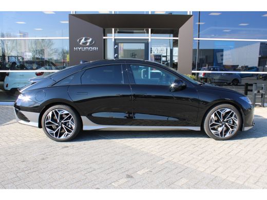 Hyundai IONIQ 6 Lounge AWD 77 kWh | DEMO auto | Wit interieur | Stoel verwarming / ventilatie | Airco | 360 grade... ActivLease financial lease