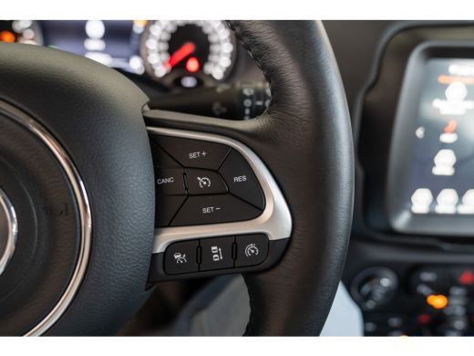 Jeep Renegade Jeep 1.5T e-Hybrid Altitude Automaat | Winter Pakket | Tech Pack | 19 Inch Lichtmetaal | Navigati... ActivLease financial lease