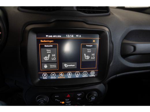 Jeep Renegade Jeep 1.5T e-Hybrid Altitude Automaat | Winter Pakket | Tech Pack | 19 Inch Lichtmetaal | Navigati... ActivLease financial lease
