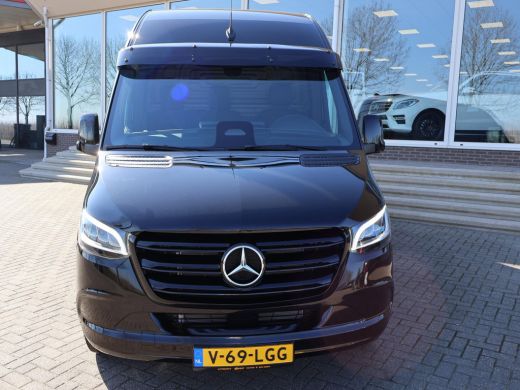 Mercedes Sprinter 319 CDI 190 PK AUT9 L2H2 + 18 INCH | LED | APPLE CARPLAY | SIDEBARS | CAMERA | ADAPTIVE CRUISE ActivLease financial lease
