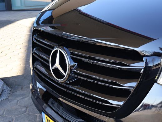 Mercedes Sprinter 319 CDI 190 PK AUT9 L2H2 + 18 INCH | LED | APPLE CARPLAY | SIDEBARS | CAMERA | ADAPTIVE CRUISE ActivLease financial lease