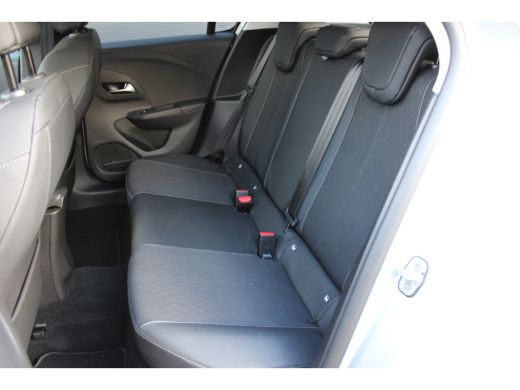 Opel Corsa 1.2 Level 3 ActivLease financial lease