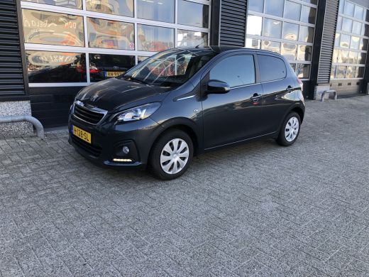 Peugeot 108 Peugeot 1.0 e-VTi Active | Achterbank in delen neerklapbaar | Airco | Centrale deurvergrendeling ... Peugeot 108 Peugeot 1.0 e-VTi Active | Achterbank in delen neerklapbaar | Airco | Centrale deurvergrendeling ...