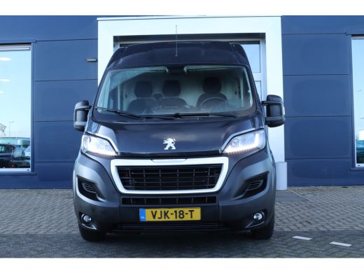 Peugeot Boxer 333 2.2 BlueHDi 140 L2H2 Premium | Camera | Trehaak | Cruise Control | Navi | Carplay | Airco | PDC ActivLease financial lease