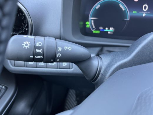Toyota C-HR 2.0 Plug-in Hybrid 220 Executive | Nieuw te bestellen | ActivLease financial lease