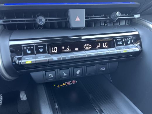 Toyota C-HR 2.0 Plug-in Hybrid 220 Executive | Nieuw te bestellen | ActivLease financial lease