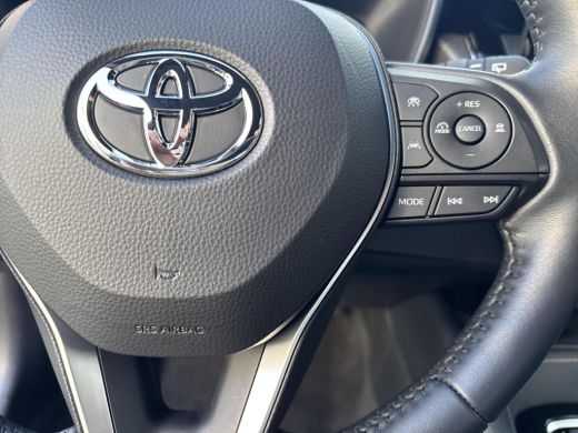 Toyota Corolla Touring Sports 1.8 Hybrid First Edition | 06-10141018 Voor meer informatie ActivLease financial lease