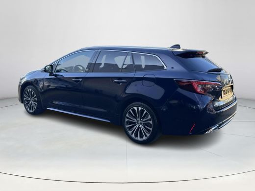 Toyota Corolla Touring Sports 1.8 Hybrid First Edition | 06-10141018 Voor meer informatie ActivLease financial lease
