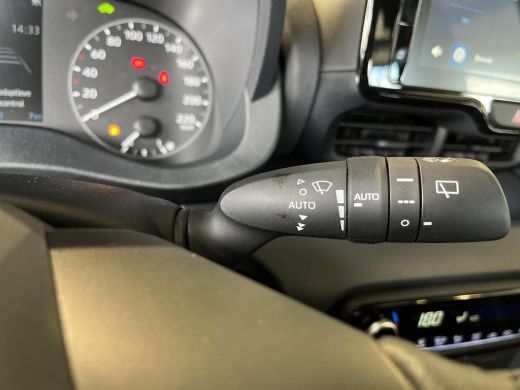 Toyota Yaris 1.5 Hybrid 115 Active | Nieuw model | Nieuw te bestellen | ActivLease financial lease