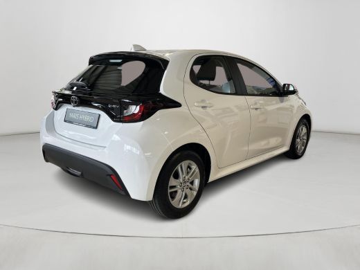 Toyota Yaris 1.5 Hybrid 115 Active | Nieuw model | Nieuw te bestellen | ActivLease financial lease