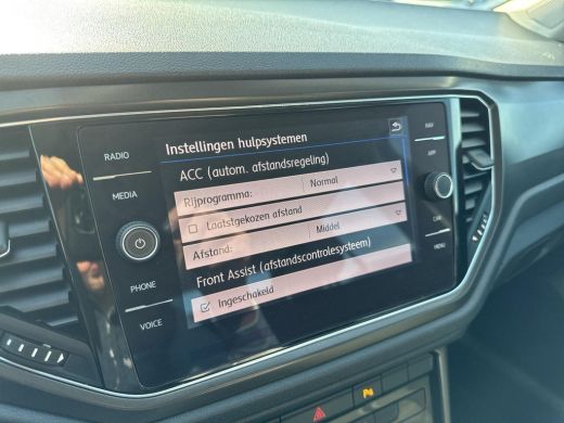 Volkswagen T-Roc 1.0 TSI Style 115Pk | Navi | Pdc | Lane Assist | ACC | DAB | ActivLease financial lease