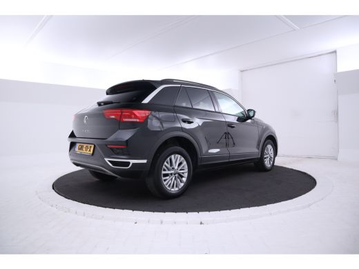 Volkswagen T-Roc 1.0 TSI Style Apple Carplay/Android Auto, Parkeersensoren ActivLease financial lease