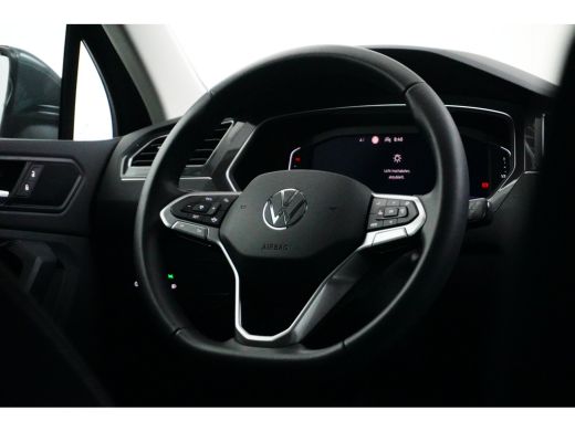Volkswagen Tiguan 1.5 TSI 150PK DSG-7 Elegance | TREKHAAK | NAVIGATIE | CAMERA | AUTO A. KLEP ActivLease financial lease