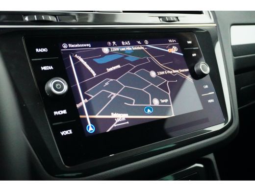 Volkswagen Tiguan 1.5 TSI 150PK DSG-7 Elegance | TREKHAAK | NAVIGATIE | CAMERA | AUTO A. KLEP ActivLease financial lease