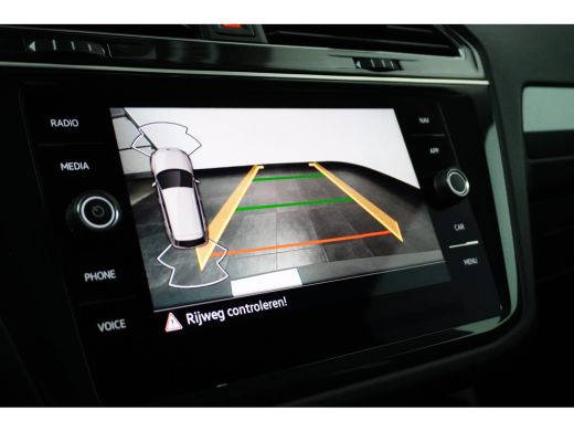 Volkswagen Tiguan 1.5 TSI 150PK DSG-7 Elegance | TREKHAAK | NAVIGATIE | CAMERA | AUTO A. KLEP ActivLease financial lease