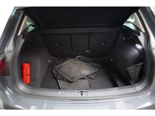 Volkswagen Tiguan 1.5 TSI 150PK DSG-7 Elegance | TREKHAAK | NAVIGATIE | CAMERA | AUTO A. KLEP ActivLease financial lease