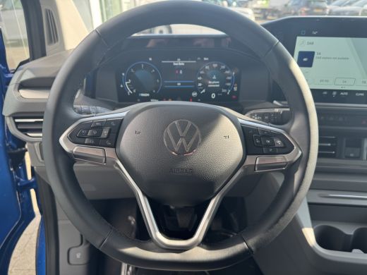 Volkswagen Transporter 2.0 TDI L2H1 30 170PK automaat ActivLease financial lease