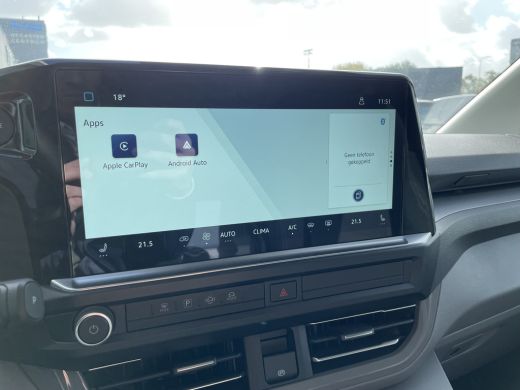 Volkswagen Transporter 2.0 TDI L2H1 30 170PK automaat ActivLease financial lease