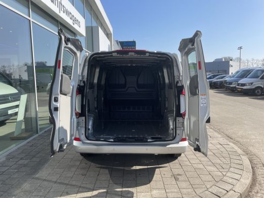Volkswagen Transporter 2.0 TDI L2H1 30 Bulli 170PK automaat ActivLease financial lease