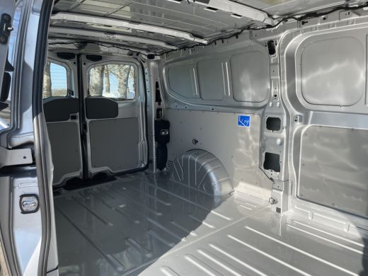 Volkswagen Transporter 2.0 TDI L2H1 30 Bulli 170PK automaat ActivLease financial lease