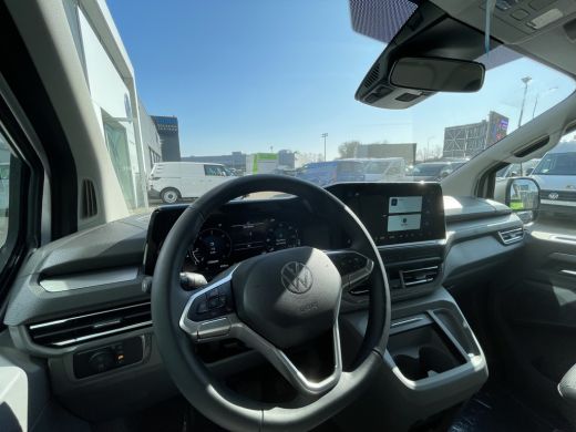 Volkswagen Transporter 2.0 TDI L2H1 30 Bulli 170PK automaat ActivLease financial lease