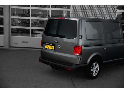 Volkswagen Transporter | Cruise Control | Airco | Carplay | Navi By App | Trekhaak ActivLease financial lease