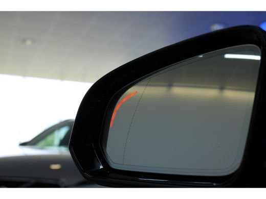 Volvo  EC40 Ext Range 252PK Plus Black Edition 82kWh | Pixel LED | 360º view | HK Audio | Warmtepomp ActivLease financial lease