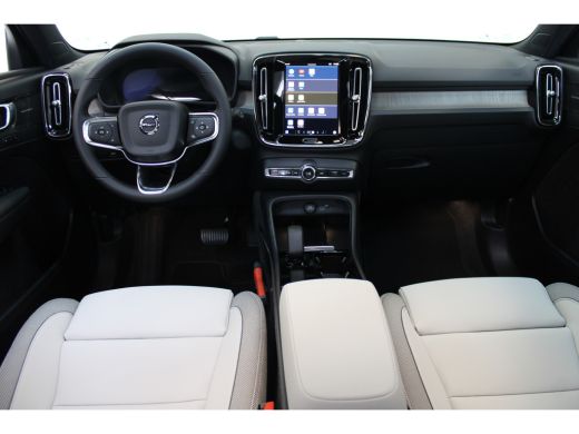 Volvo  EX40 Volvo Extended Range 252PK Ultra 82kWh | Pixel LED | Panoramadak | 20'' | Memory Stoel | HK Audio ActivLease financial lease